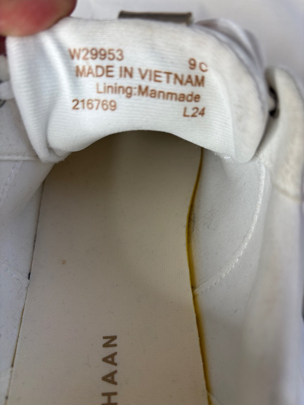 🤍 Cole Haan Grand Crosscourt 9C Sneakers Women's White Leather Gold Casual 🤍 - Picture 8 of 9